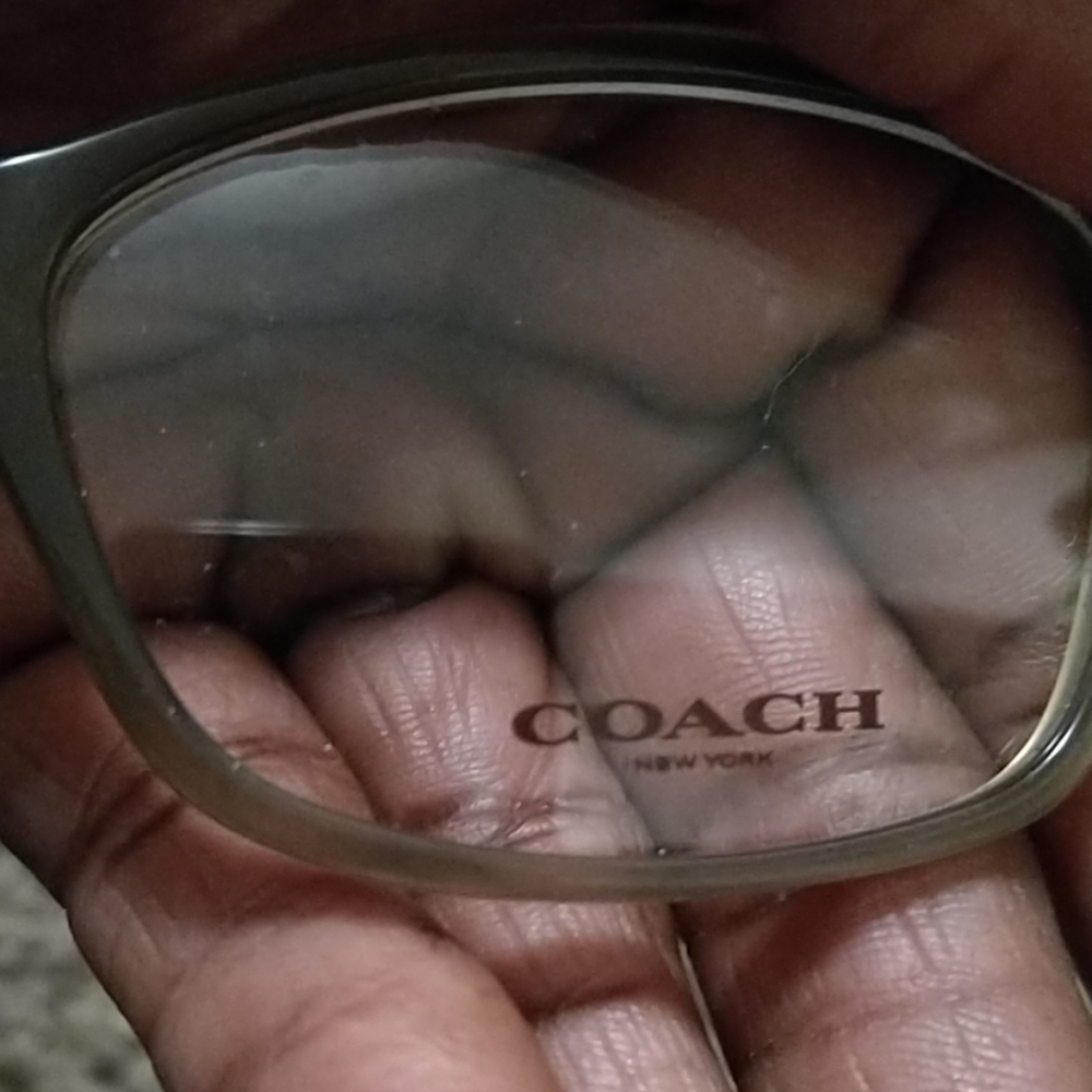 Glasses - Picture 6 of 6